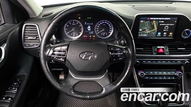 Hyundai Grandeur IG 3.0 LPi Modern (арендный автомобиль), 2018 13