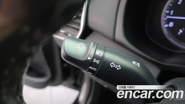 Hyundai Grandeur IG 3.0 LPi Modern (арендный автомобиль), 2018 17