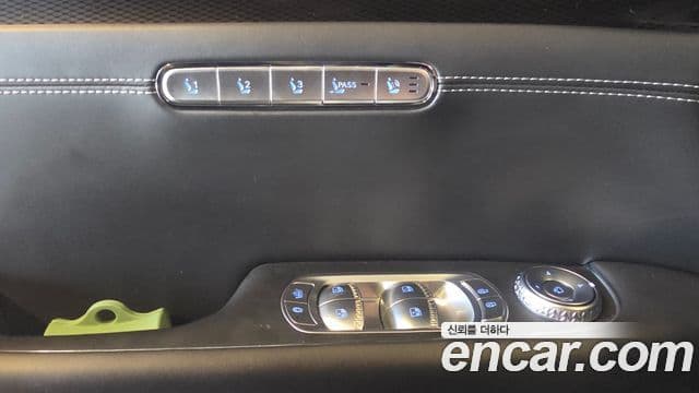 Genesis G90 (RS4) бензин 3.5 турбо AWD, 2022 10