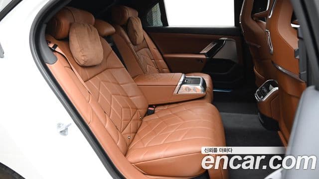 BMW i7 (G70) eDrive 50 M Sport, 2025 12