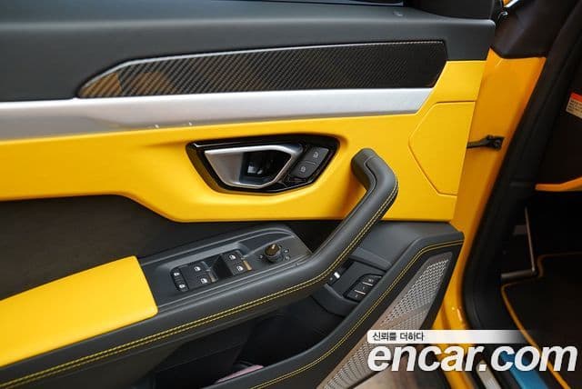 Lamborghini Urus 4.0 V8, 2022 все фото