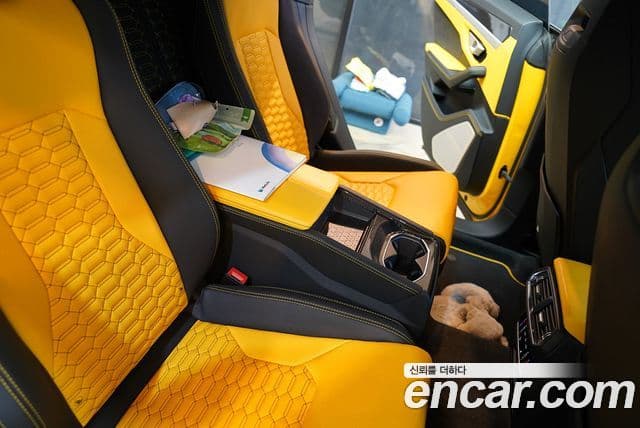 Lamborghini Urus 4.0 V8, 2022 6