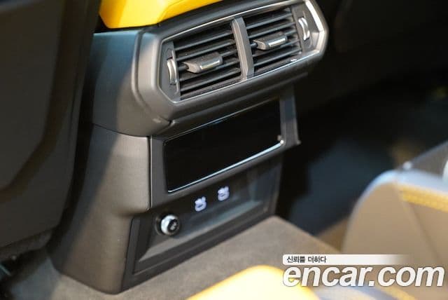 Lamborghini Urus 4.0 V8, 2022 9