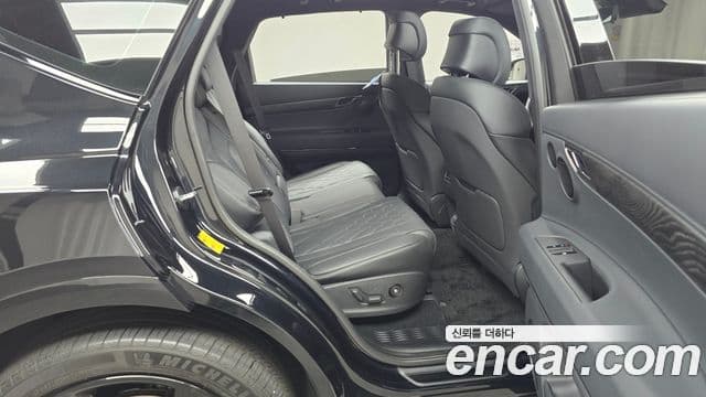 Genesis GV80 чёрный, 2025 12