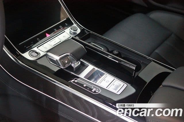 Audi A8 (D5) 50 TDI Quattro Premium LWB, 2023 9