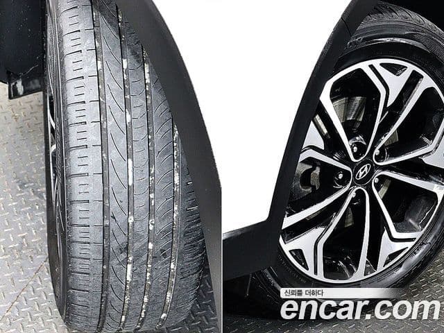 Hyundai Santa Fe TM Exclusive Special, 2019 16