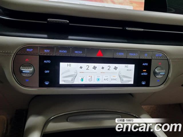 Genesis G90 (RS4) бензин 3.5 турбо AWD, 2022 15