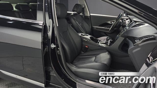 Hyundai Grandeur HG Modern, 2014 10