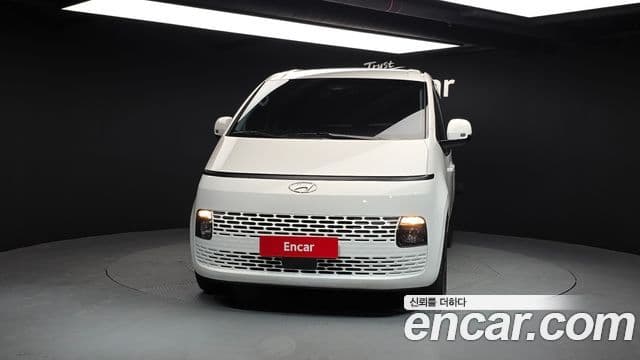 Hyundai Staria Modern, 2022 3