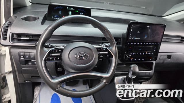 Hyundai Staria Modern, 2022 12