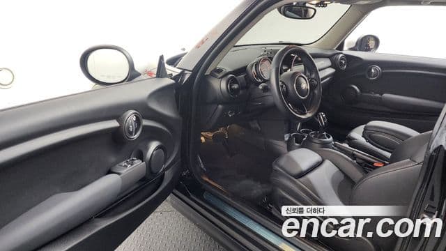 Mini Cooper 3세대, 2020 10