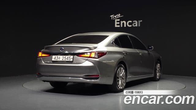 Lexus ES300h 7세대 Luxury Plus, 2020 2