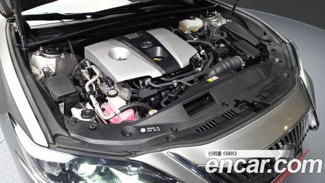 Lexus ES300h 7세대 Luxury Plus, 2020 6