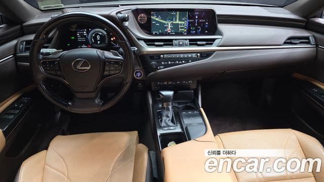 Lexus ES300h 7세대 Luxury Plus, 2020 7