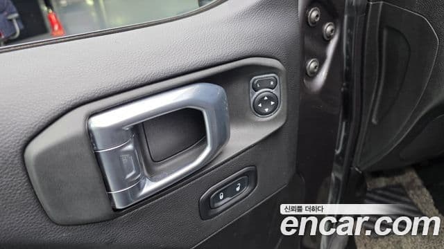 Jeep Wrangler (JL) 2.0 Rubicon Power top 4도어, 2022 18