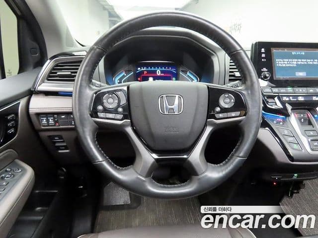 Honda Odyssey 5세대, 2022 11