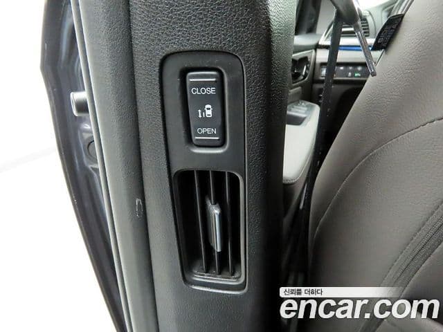 Honda Odyssey 5세대, 2022 17