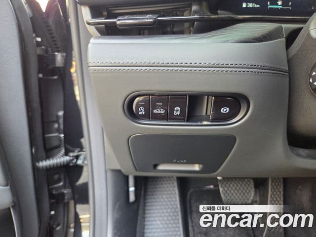 Genesis G90 (RS4) чёрный, 2025 11