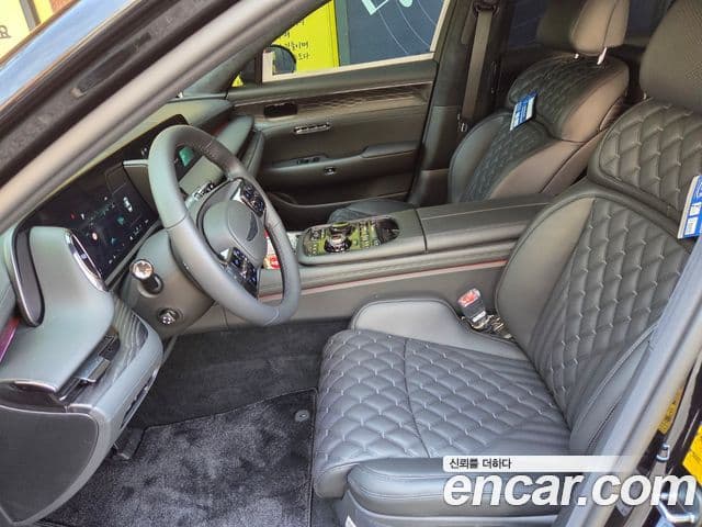 Genesis G90 (RS4) чёрный, 2025 15