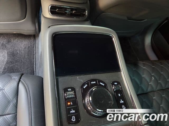 Genesis G90 (RS4) чёрный, 2025 18