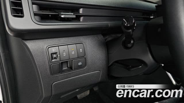 Hyundai Staria Modern, 2025 16