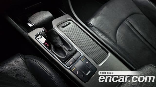 Kia K5 2세대 Deluxe, 2016 9