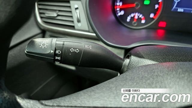 Kia K5 2세대 Deluxe, 2016 18