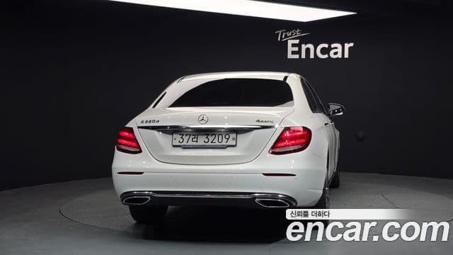 Mercedes-Benz E-класс W213 Avantgarde, 2019 4