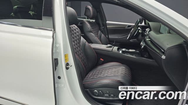 Genesis G80 (RG3) бензин 2.5 турбо AWD, 2022 10