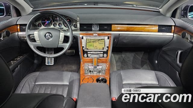 Volkswagen 페이톤 VW611, 2013 7