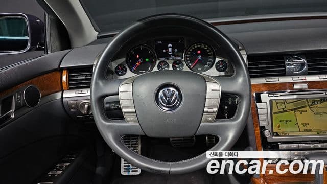 Volkswagen 페이톤 VW611, 2013 13
