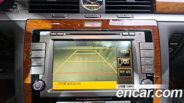 Volkswagen 페이톤 VW611, 2013 15