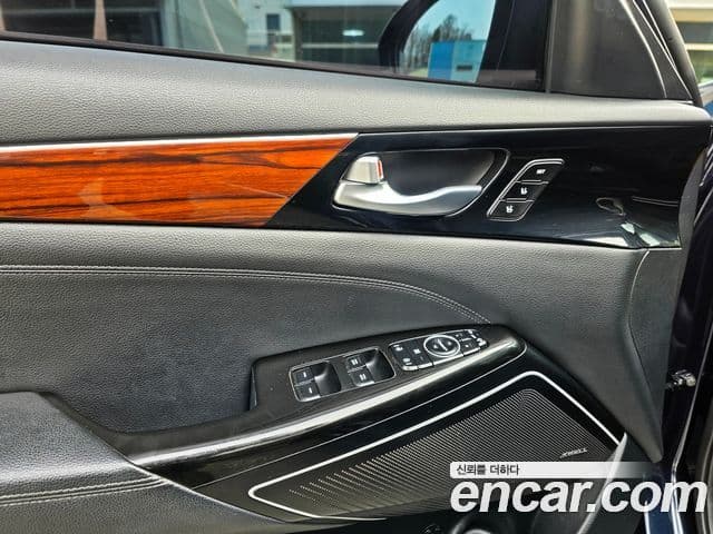 Kia All New K7 3.0 LPI Noblesse(для людей с инвалидностью), 2017 12
