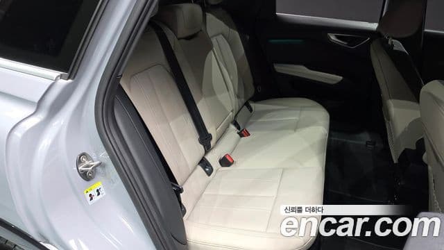 Audi Q4 e-Tron (F4) Premium, 2023 12