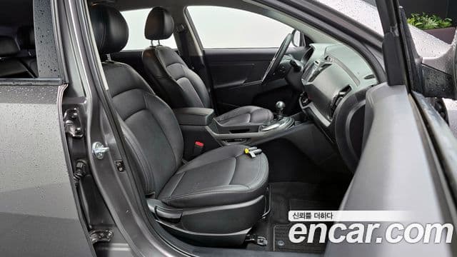 Kia Sportage R топовая версия, 2012 10