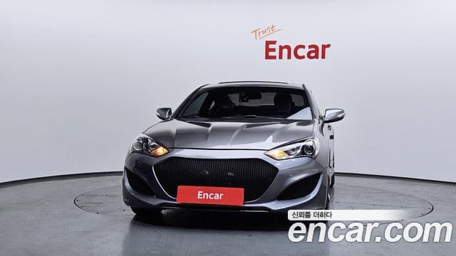 Hyundai Genesis купе 200 турбо P, 2010 3