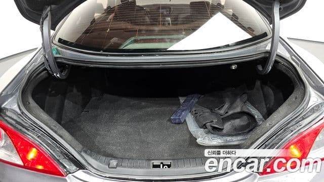 Hyundai Genesis купе 200 турбо P, 2010 20