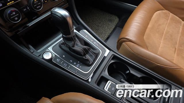 Volkswagen Гольф 7세대 2.0 TDI 40th Edition, 2015 9