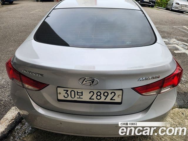 Hyundai Avante MD Luxury, 2011 6