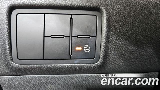 Kia All New Morning Deluxe Trendy, 2015 18