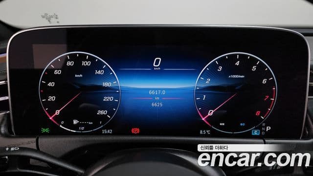 Mercedes-Benz E-класс W214 Avantgarde, 2025 8