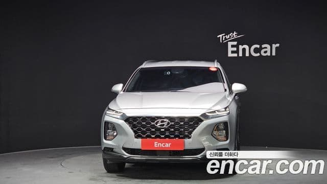 Hyundai Santa Fe TM Exclusive, 2020 3