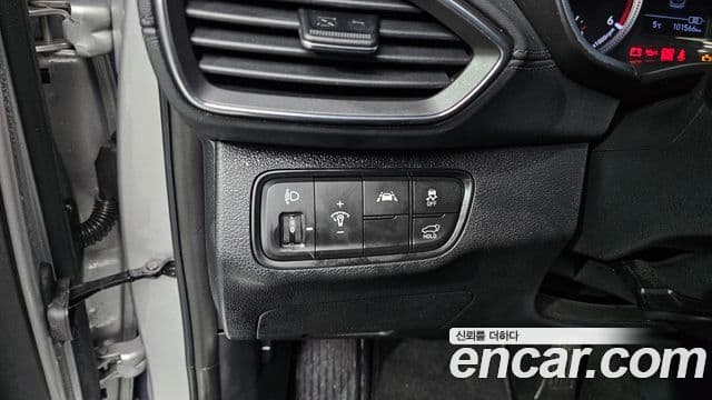 Hyundai Santa Fe TM Exclusive, 2020 16