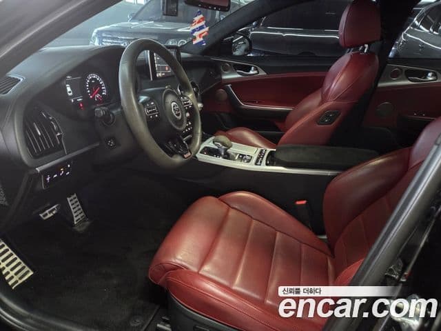 Kia 스팅어 GT, 2018 10