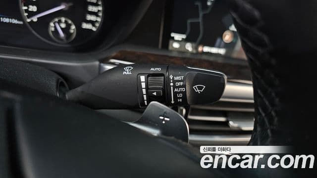 Genesis G90 Luxury, 2019 15