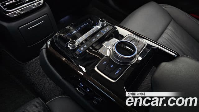 Genesis G90 Luxury, 2019 18