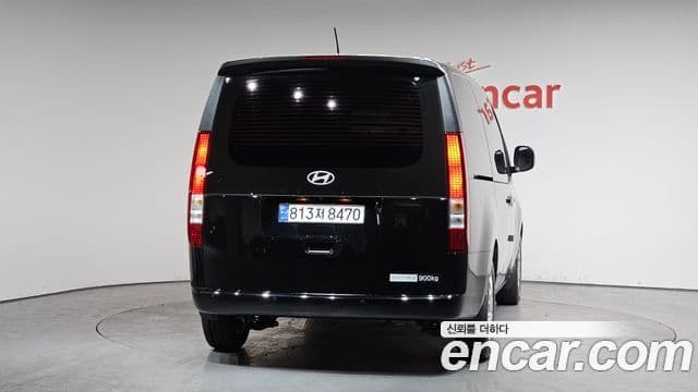 Hyundai Staria Modern, 2025 4