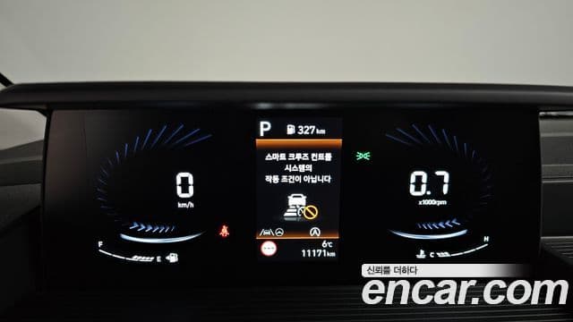 Hyundai Staria Modern, 2025 8