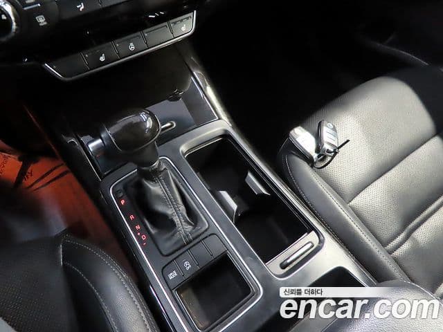 Kia All New Sorento Luxury, 2016 9