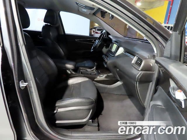 Kia All New Sorento Luxury, 2016 11